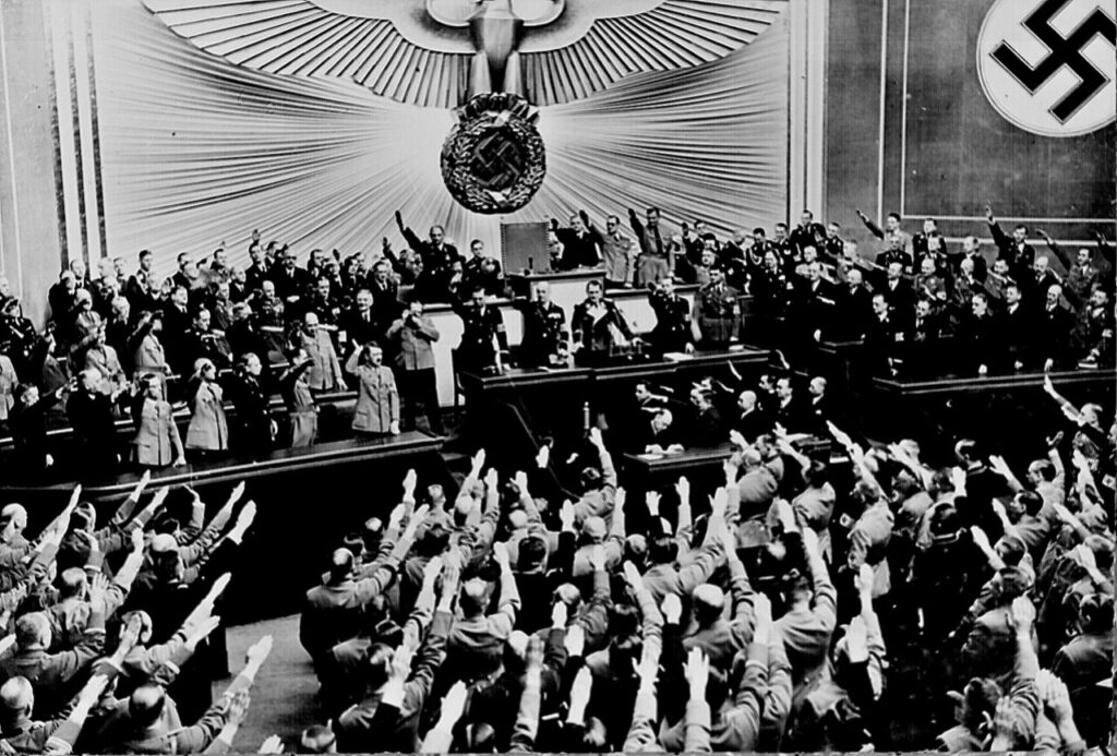 Система власти нацизма: сходство с современными тенденциями госуправления